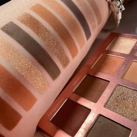 NUDETTITUDE EYESHADOW PALETTE